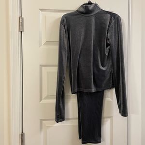 2 Piece Gray Velour Top & Pants Outfit, Size CL, No other label included see pic